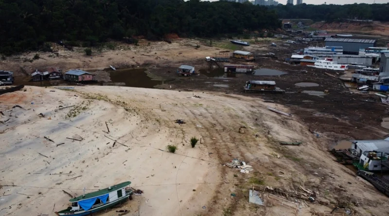 Mais de 6 mil alunos ja foram afetados pela extrema seca no Amazonas