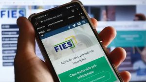 Prazo para inscrições no Fies termina nesta sexta-feira; confira o cronograma