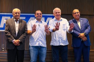 Roberto Cidade defende diálogo com indústria e novas matrizes econômicas para gerar emprego e renda no Amazonas