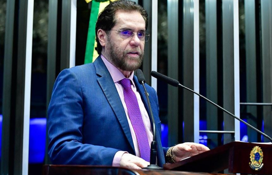 Plínio Valério aparece à frente no segundo voto para o Senado em pesquisas recentes no Amazonas
